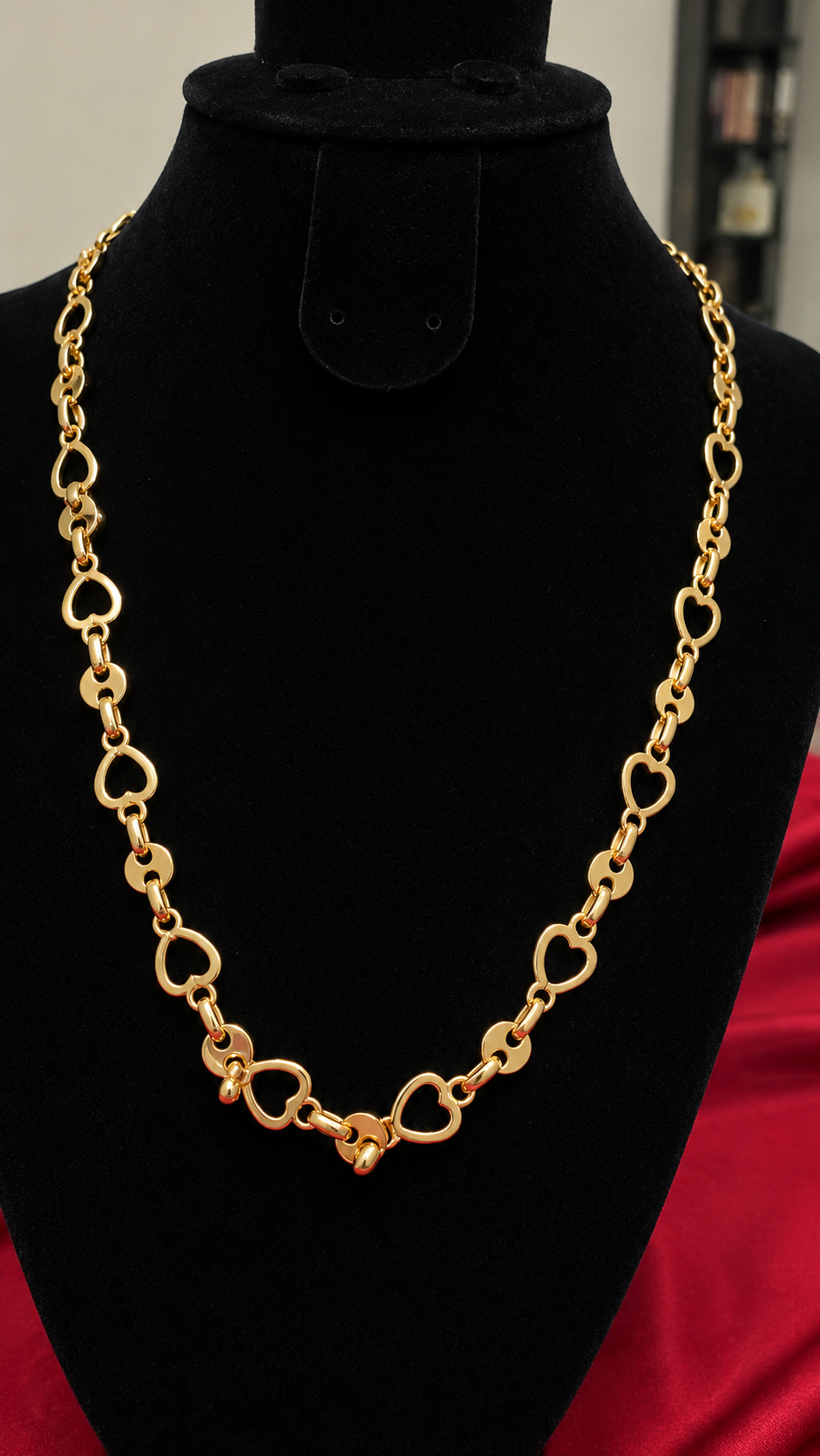 Golden Heart Link Necklace
