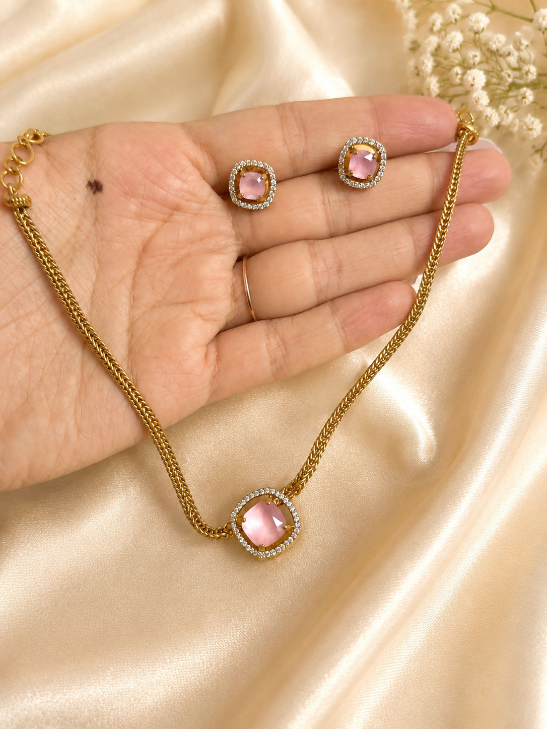 Blush Pink Pendant Necklace Set
