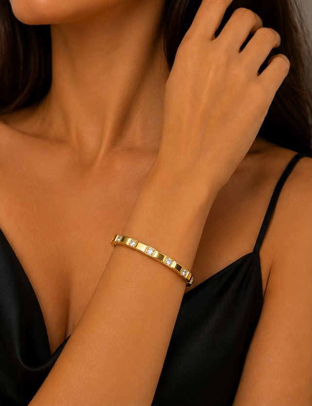 Golden Radiance Crystal Bangle