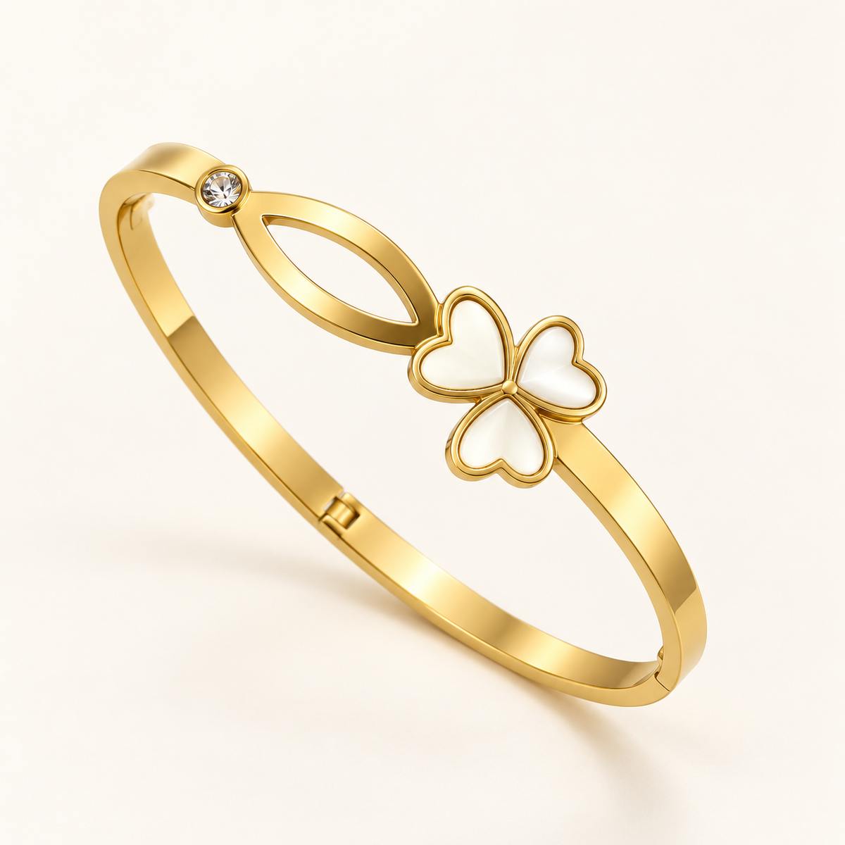 Floral Clover Gold Bangle